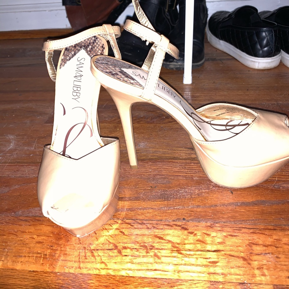 Sam Libby heels